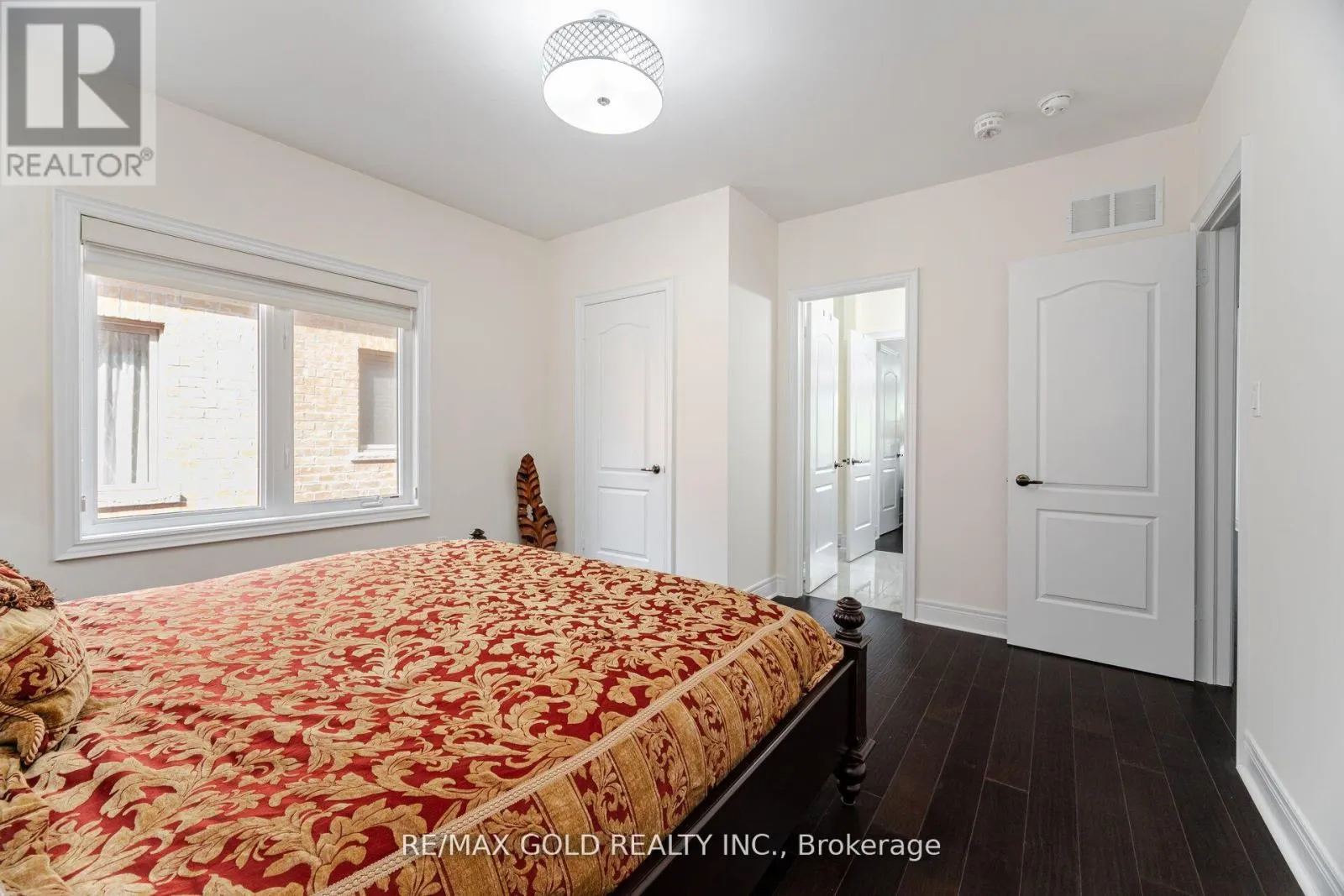 106 RISING HILL RIDGE