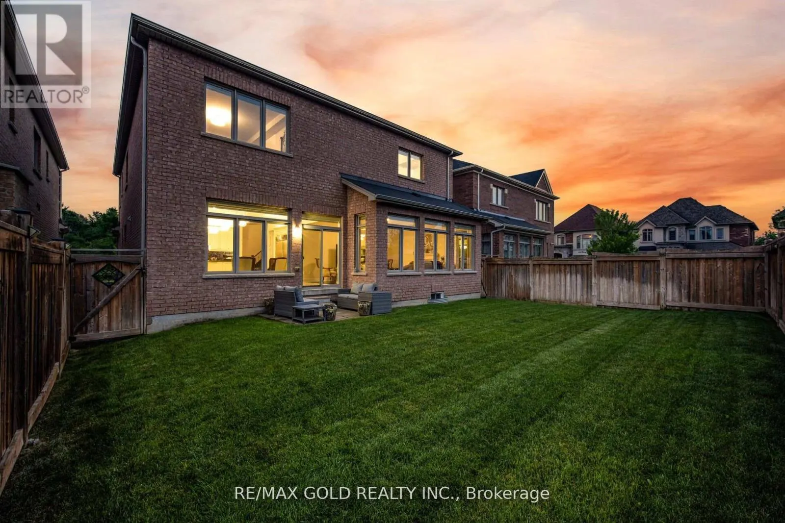 106 RISING HILL RIDGE
