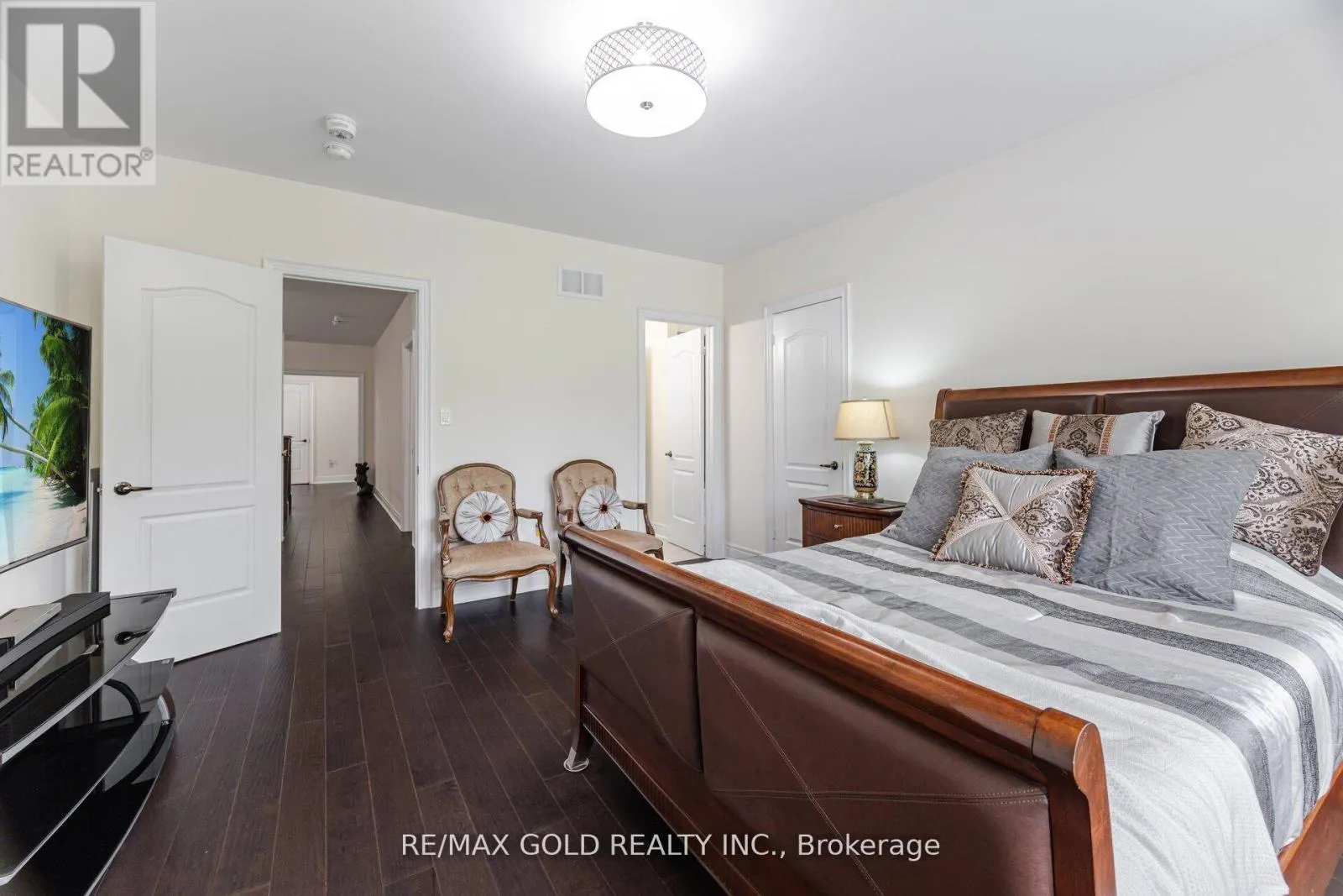 106 RISING HILL RIDGE