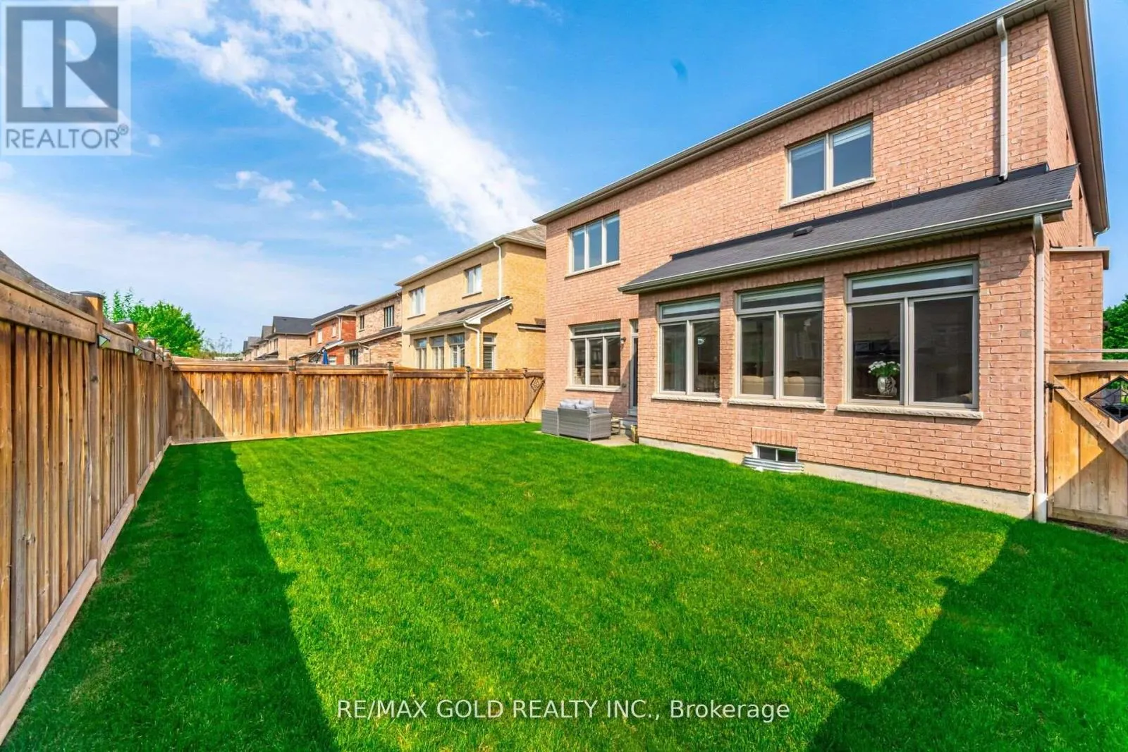 106 RISING HILL RIDGE