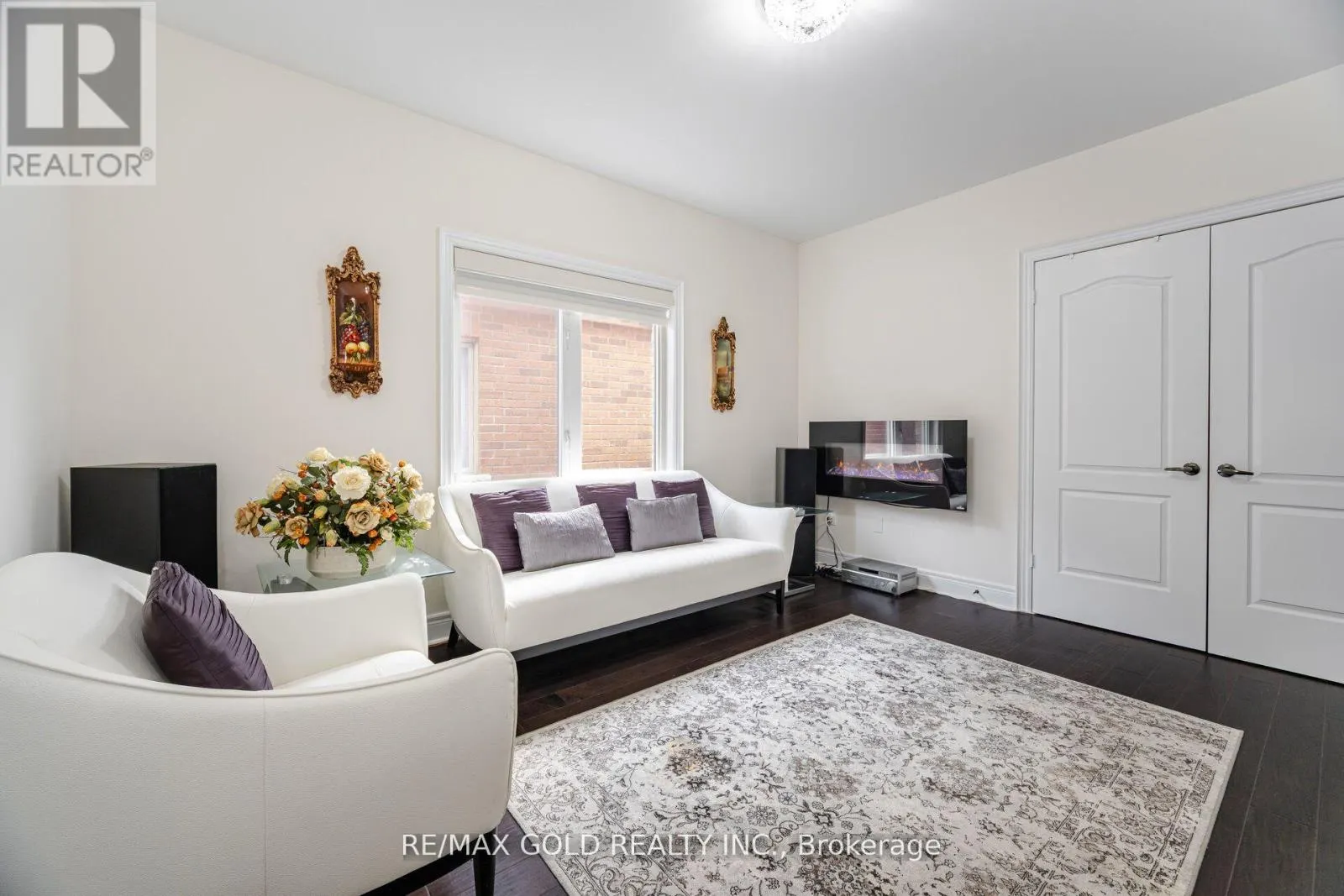 106 RISING HILL RIDGE