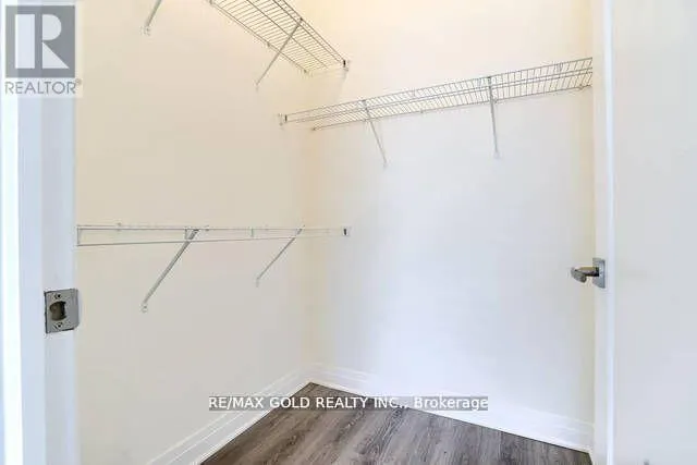607 - 128 GROVEWOOD COMMON