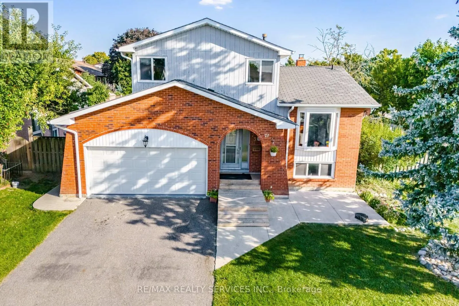 73 BLACKTHORN LANE