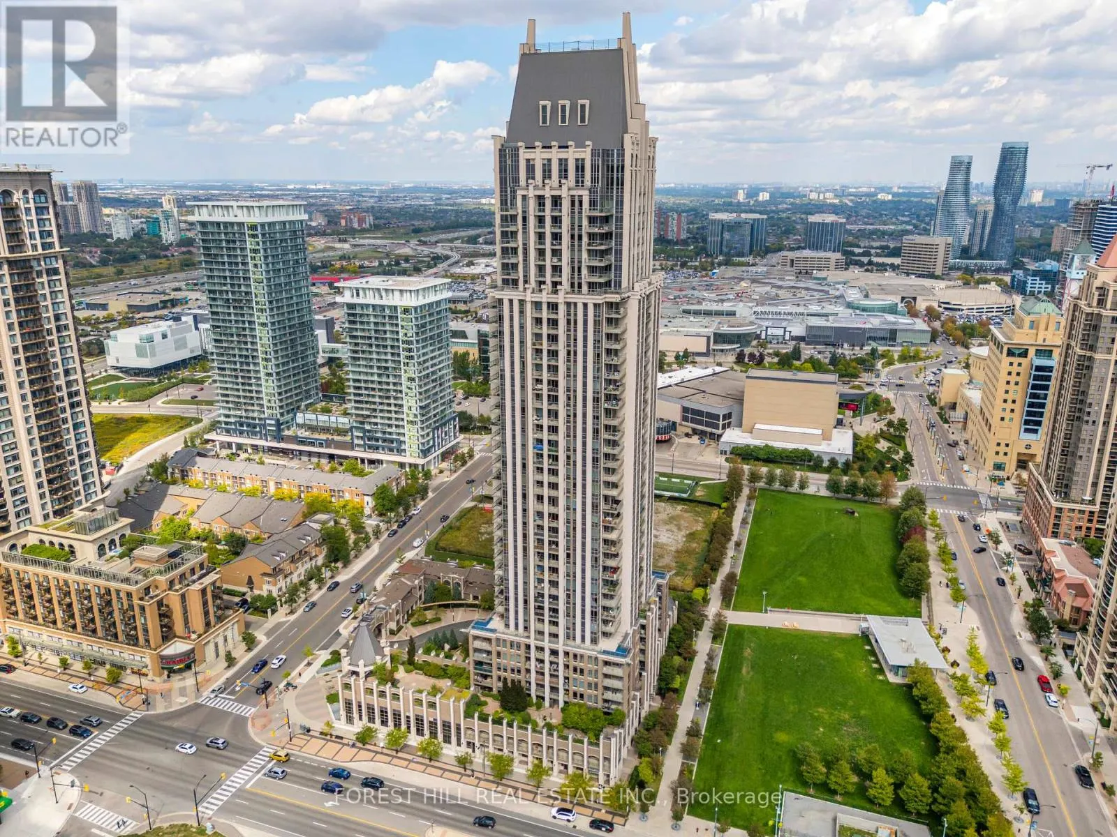 1610 - 388 PRINCE OF WALES DRIVE