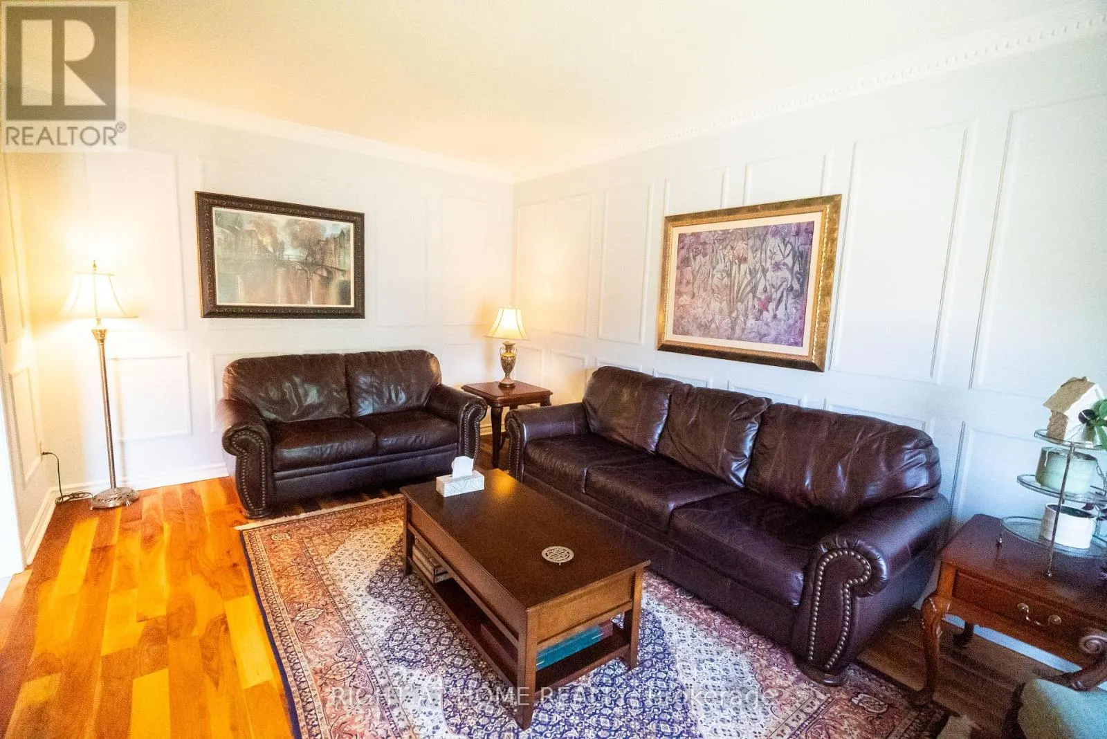 2427 ERIN CENTRE BOULEVARD