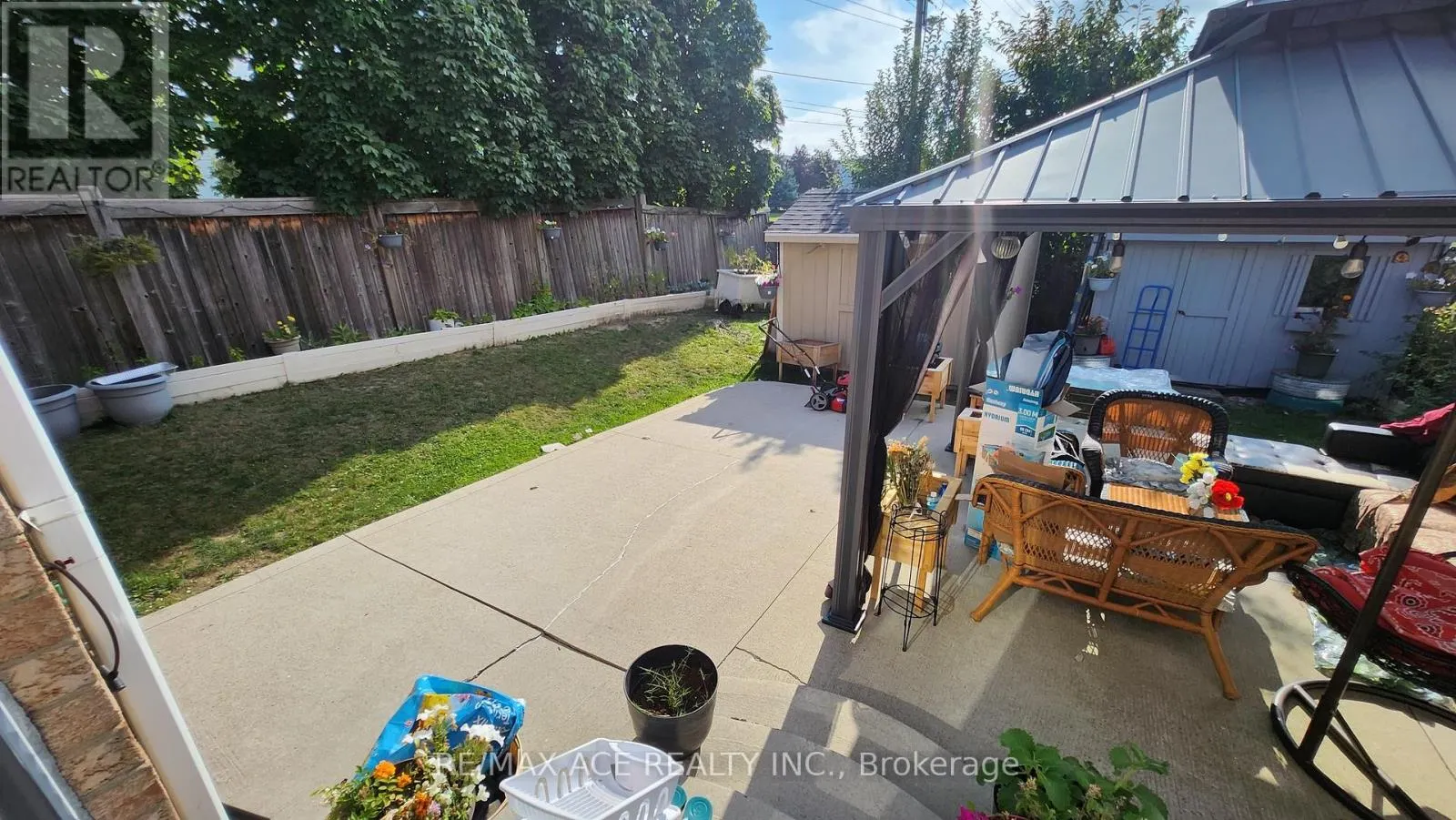 1002 WINDBROOK GROVE
