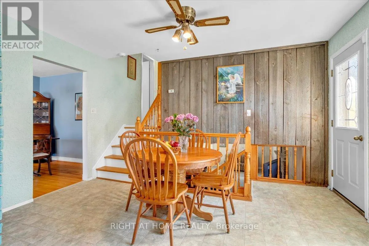 21 WILLIS DRIVE