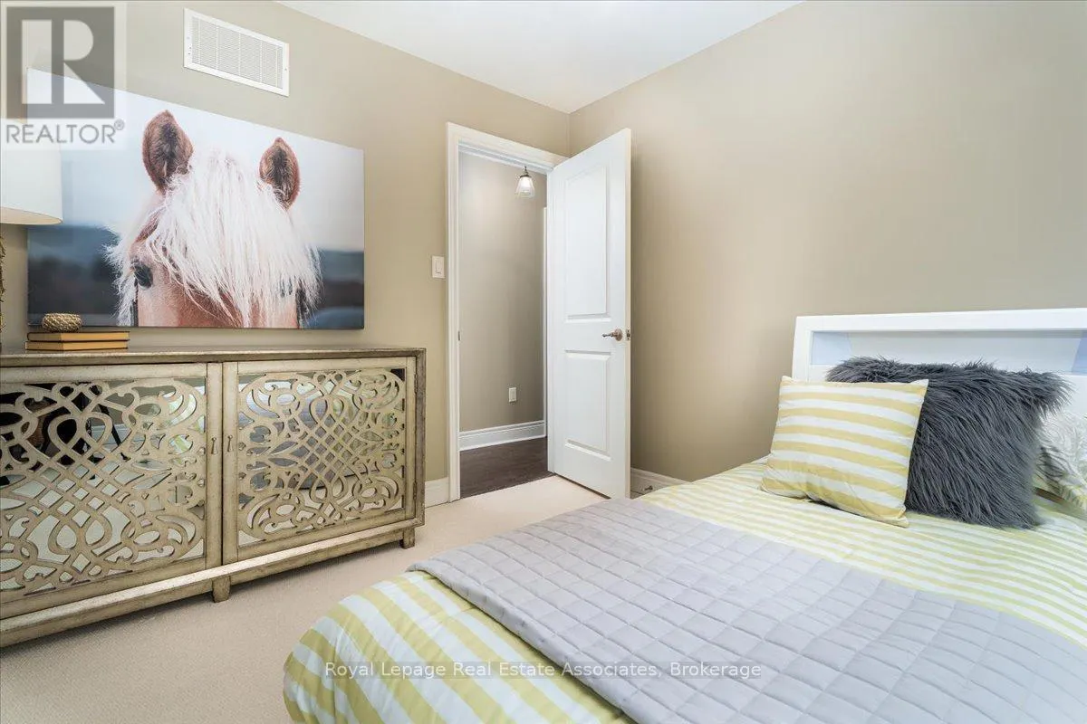 3040 EBERLY WOODS DRIVE