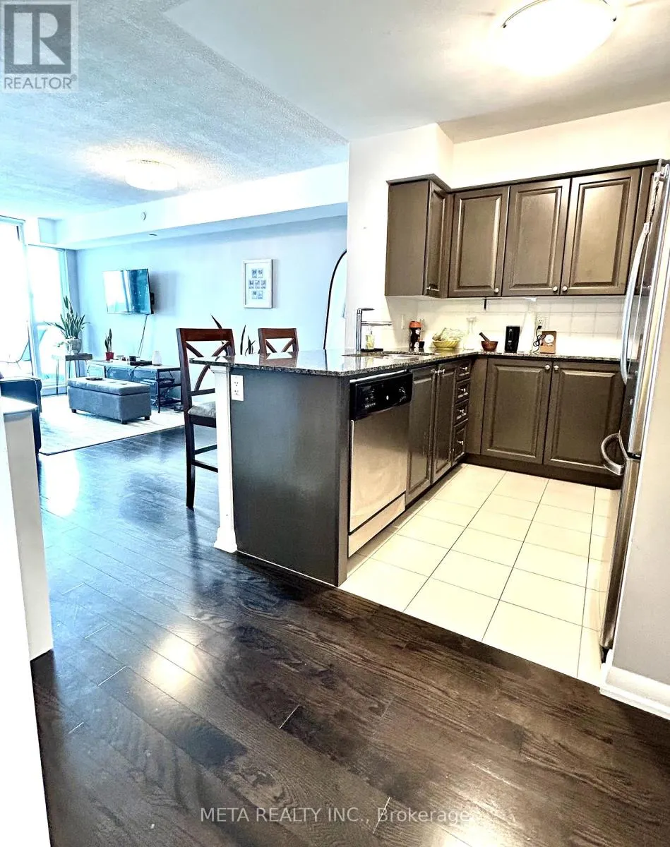 1811 - 215 SHERWAY GARDENS ROAD