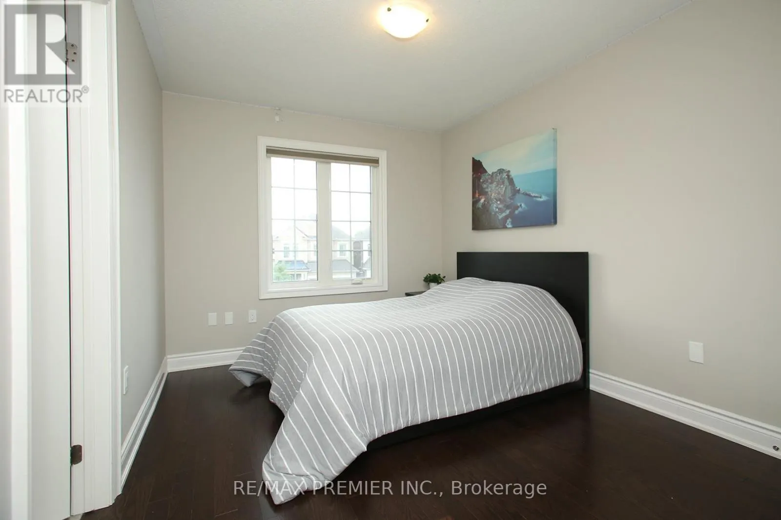 11 TWILLEY ROAD