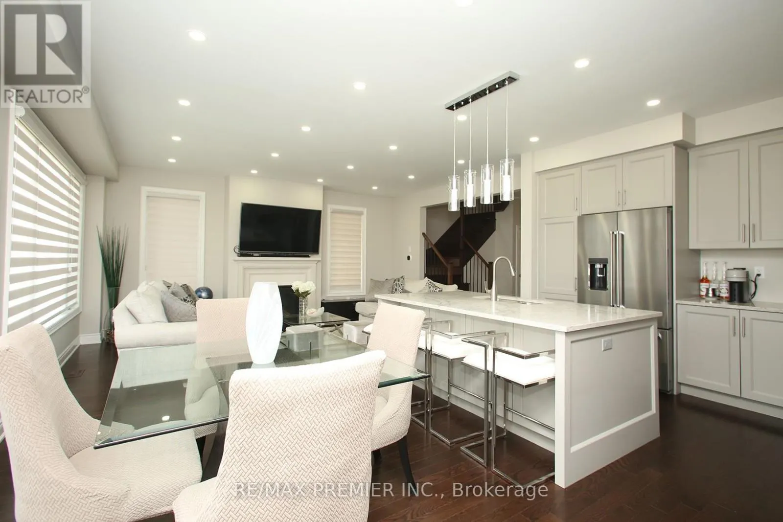 11 TWILLEY ROAD