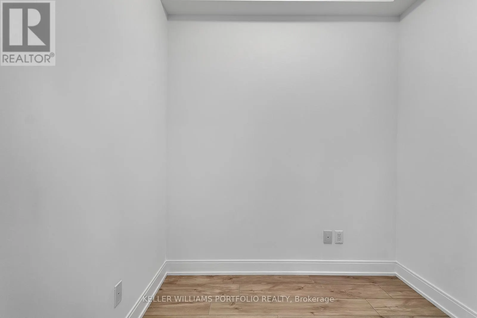 3603 - 70 ANNIE CRAIG DRIVE