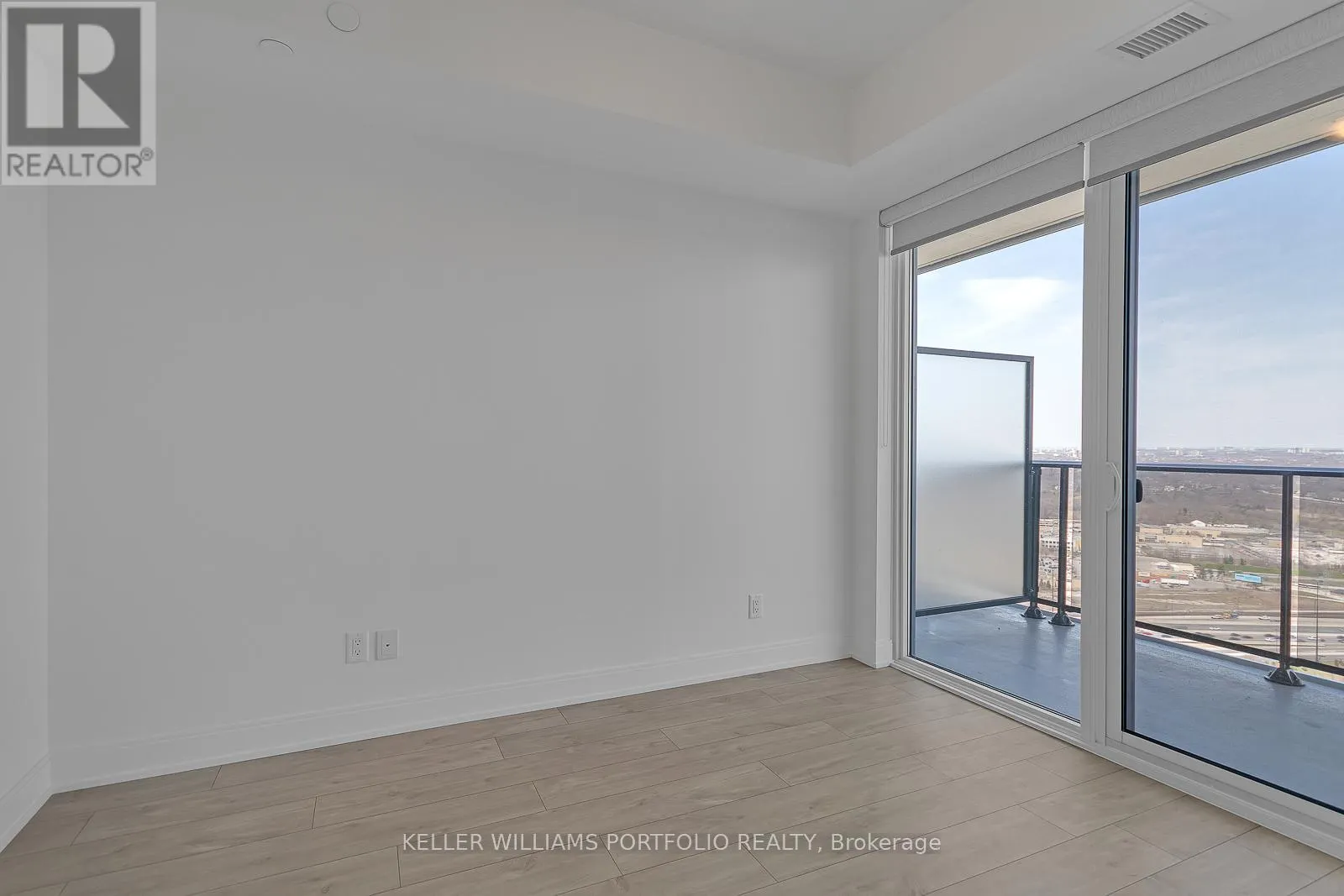 3603 - 70 ANNIE CRAIG DRIVE