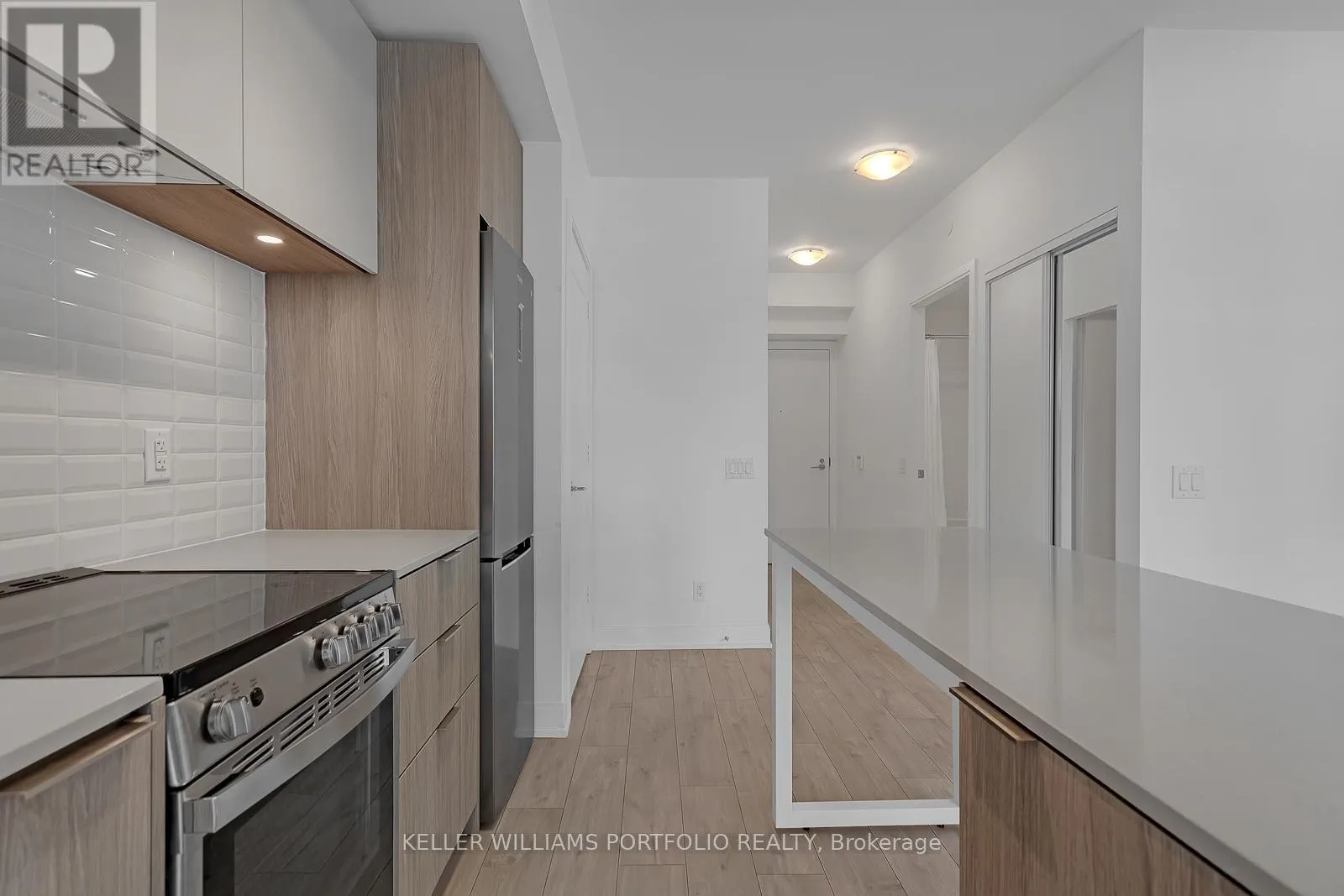 3603 - 70 ANNIE CRAIG DRIVE