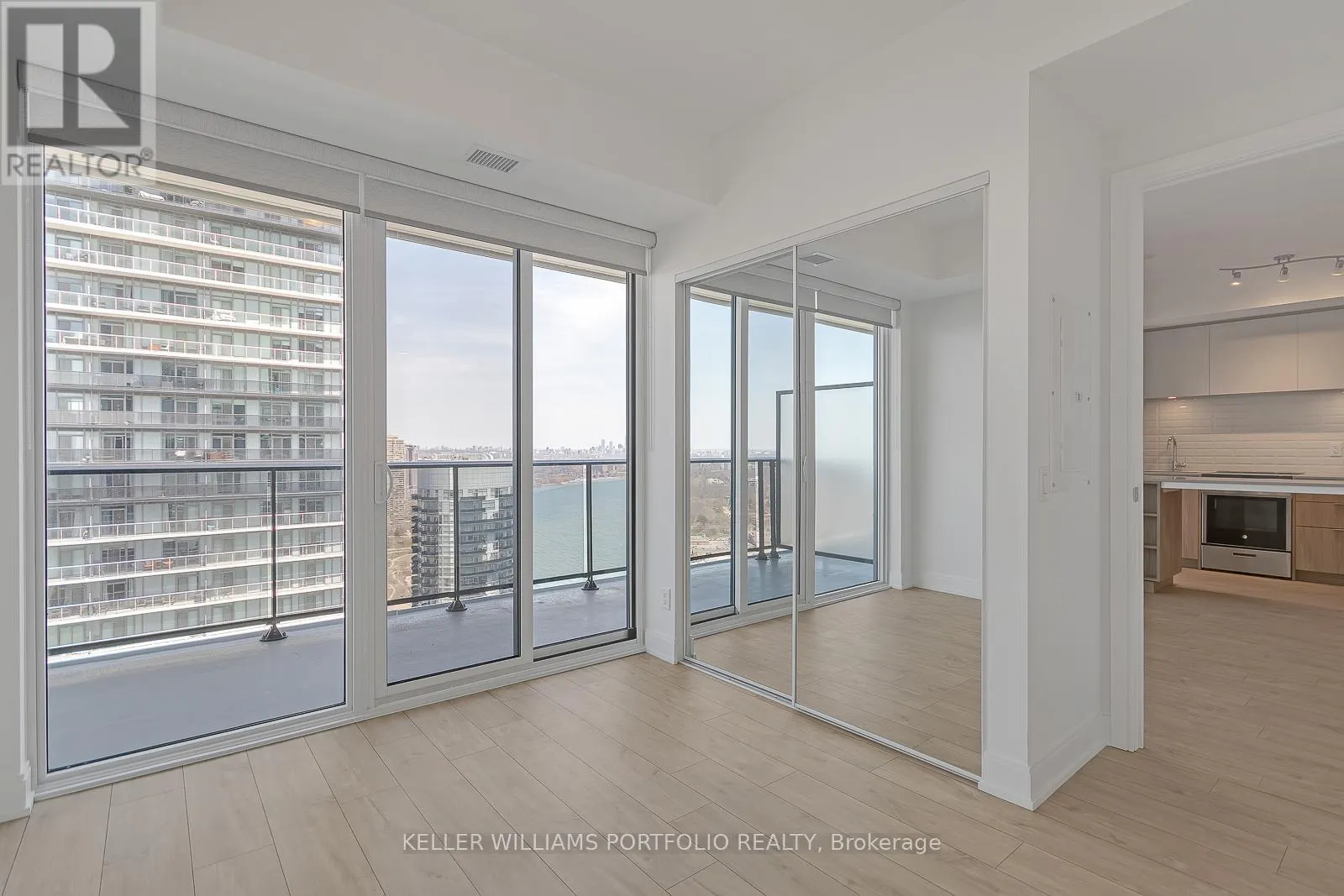 3603 - 70 ANNIE CRAIG DRIVE