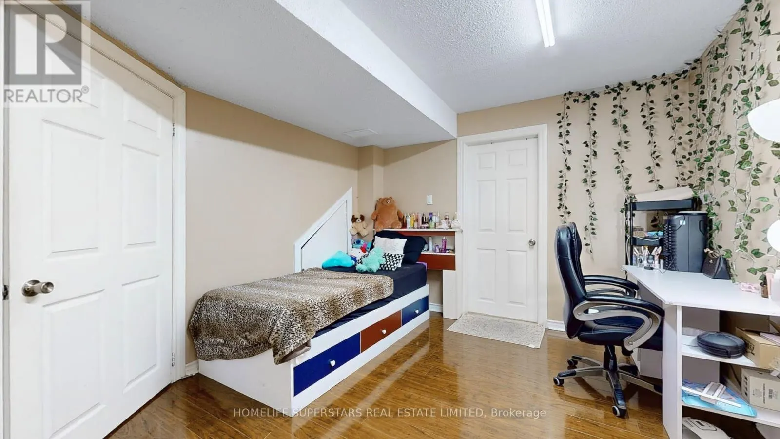 57 QUAILVALLEY DRIVE