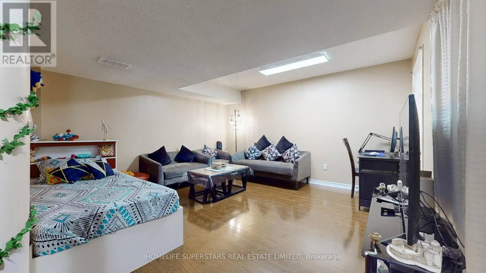 57 QUAILVALLEY DRIVE