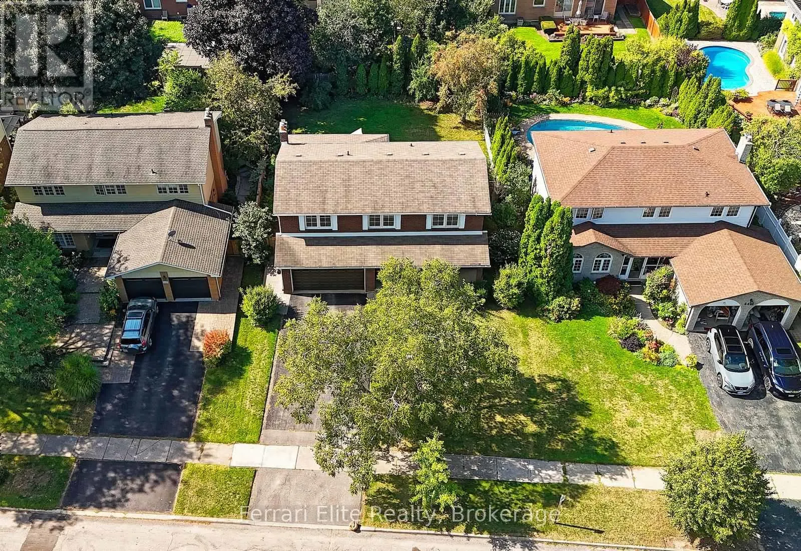 2406 RAVENSTHORPE CRESCENT