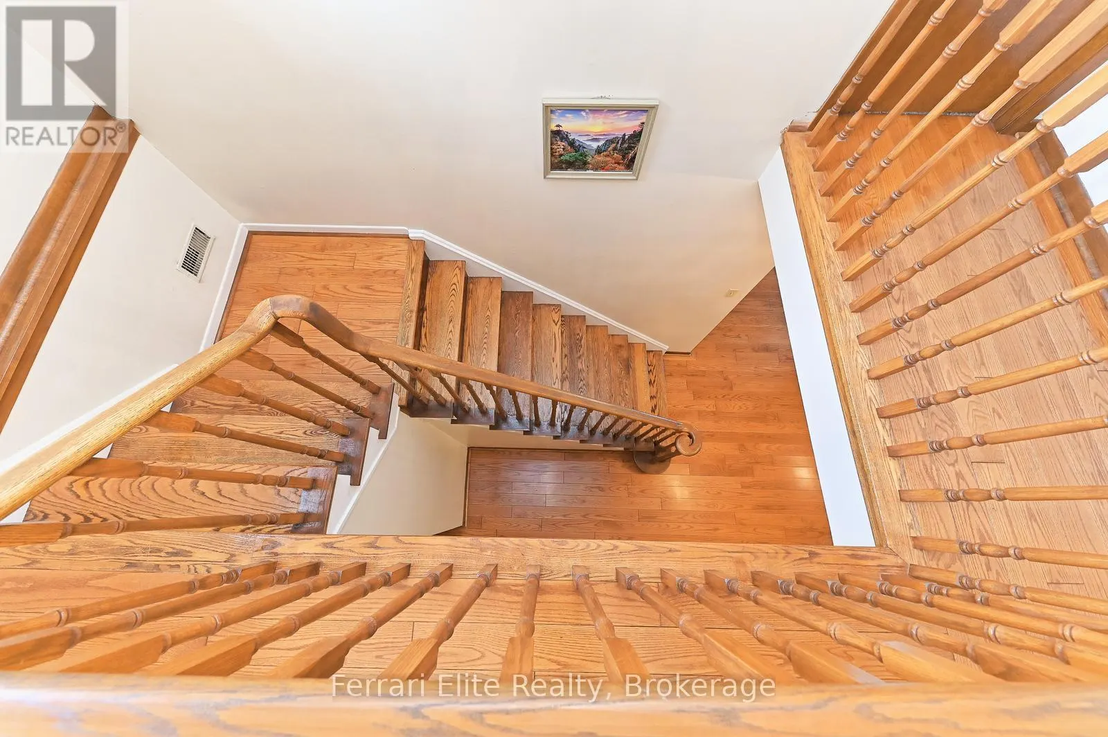 2406 RAVENSTHORPE CRESCENT