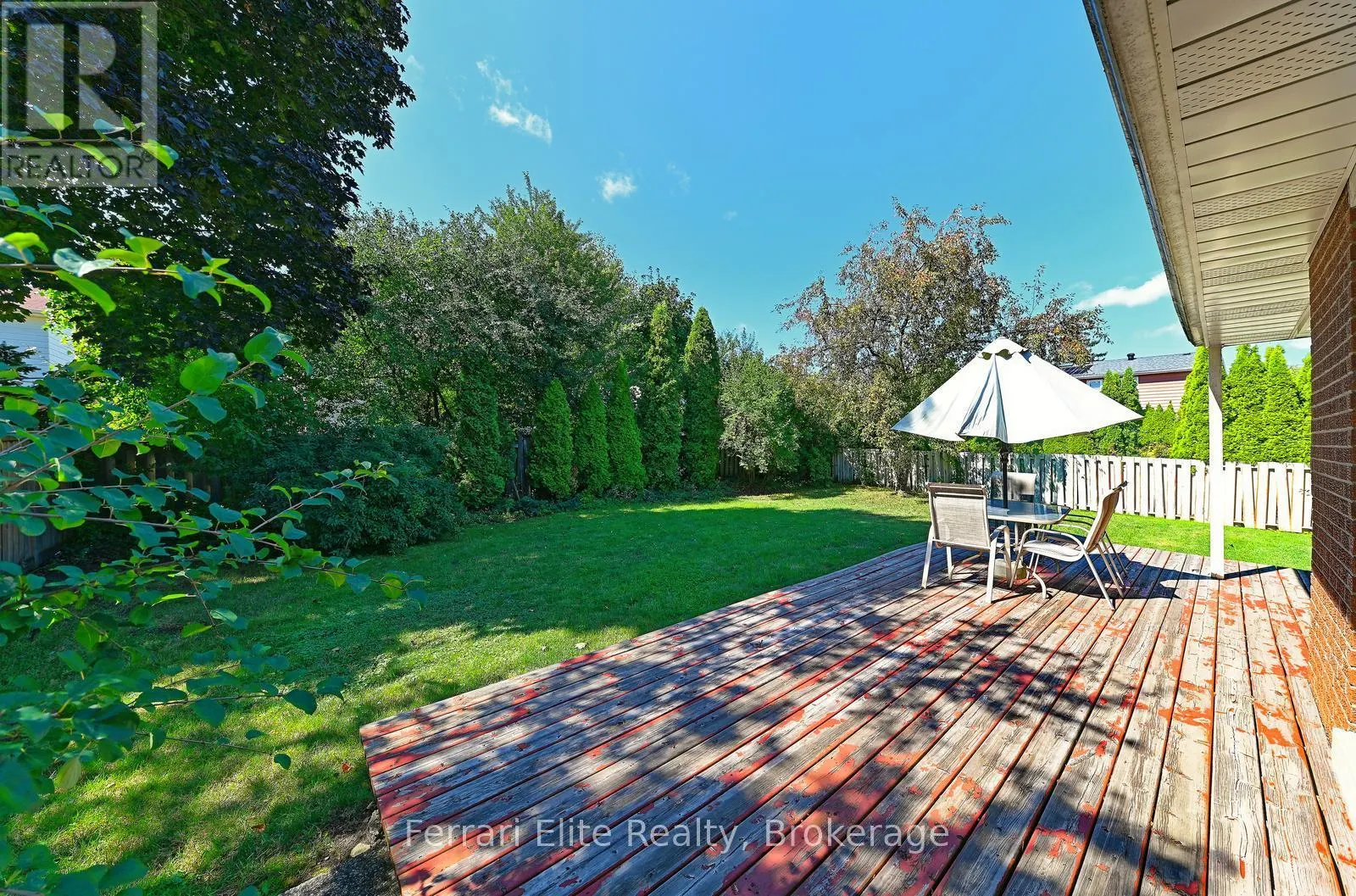 2406 RAVENSTHORPE CRESCENT