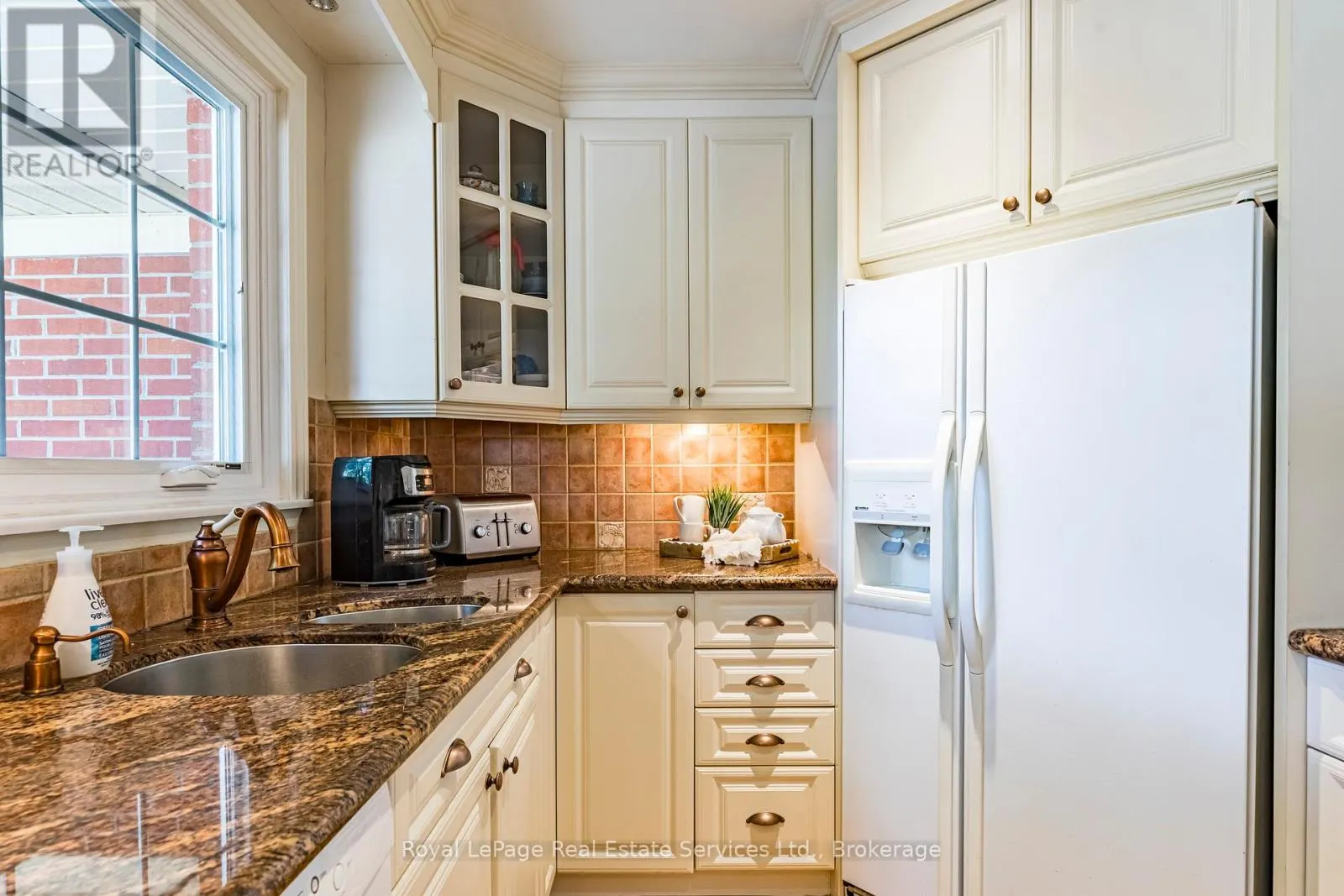 445 DORLAND ROAD