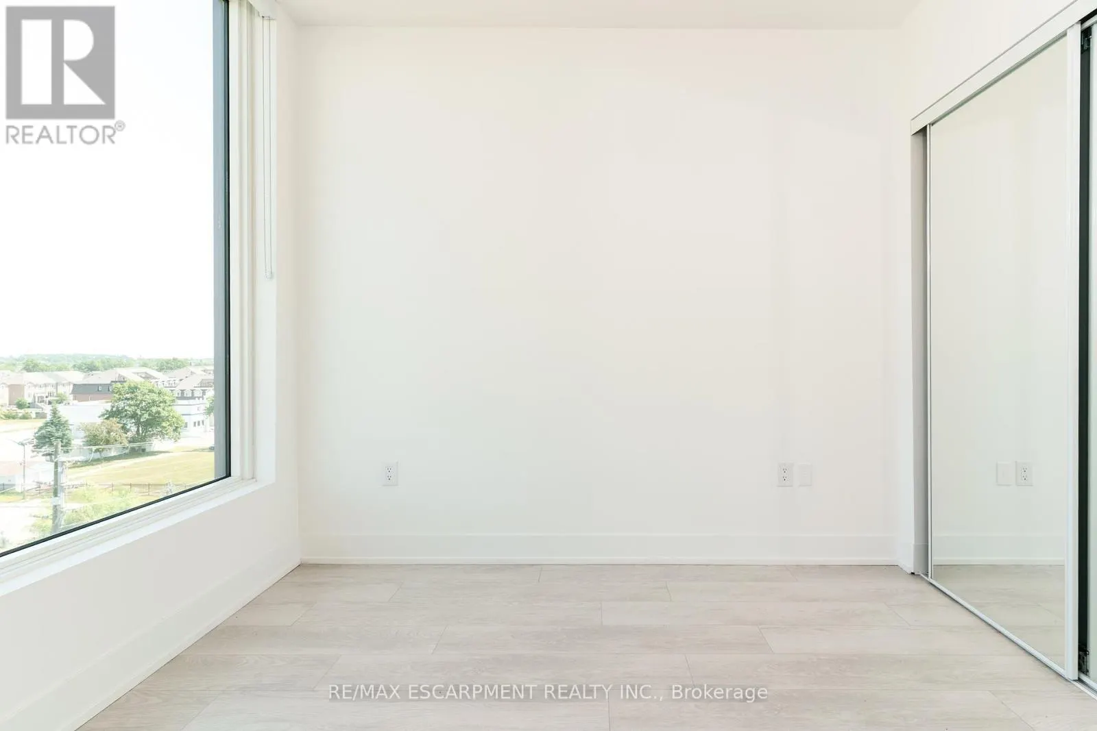 614 - 2450 OLD BRONTE ROAD