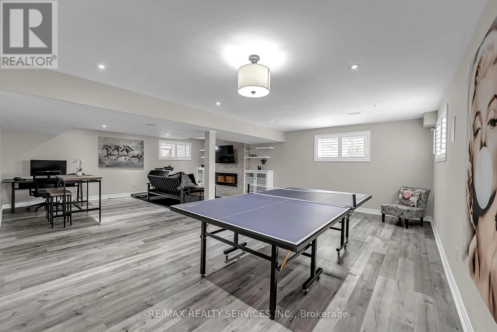 26 WARDLAW AVENUE