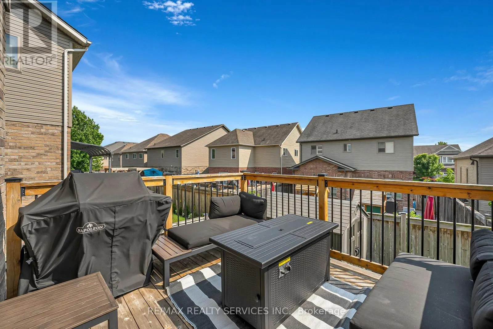 26 WARDLAW AVENUE