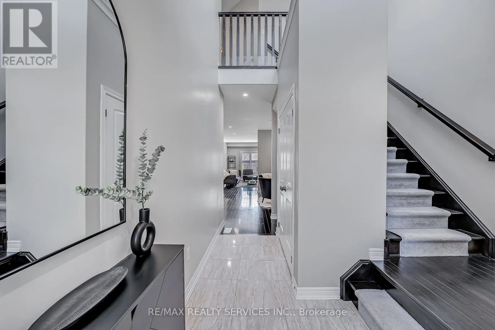 26 WARDLAW AVENUE