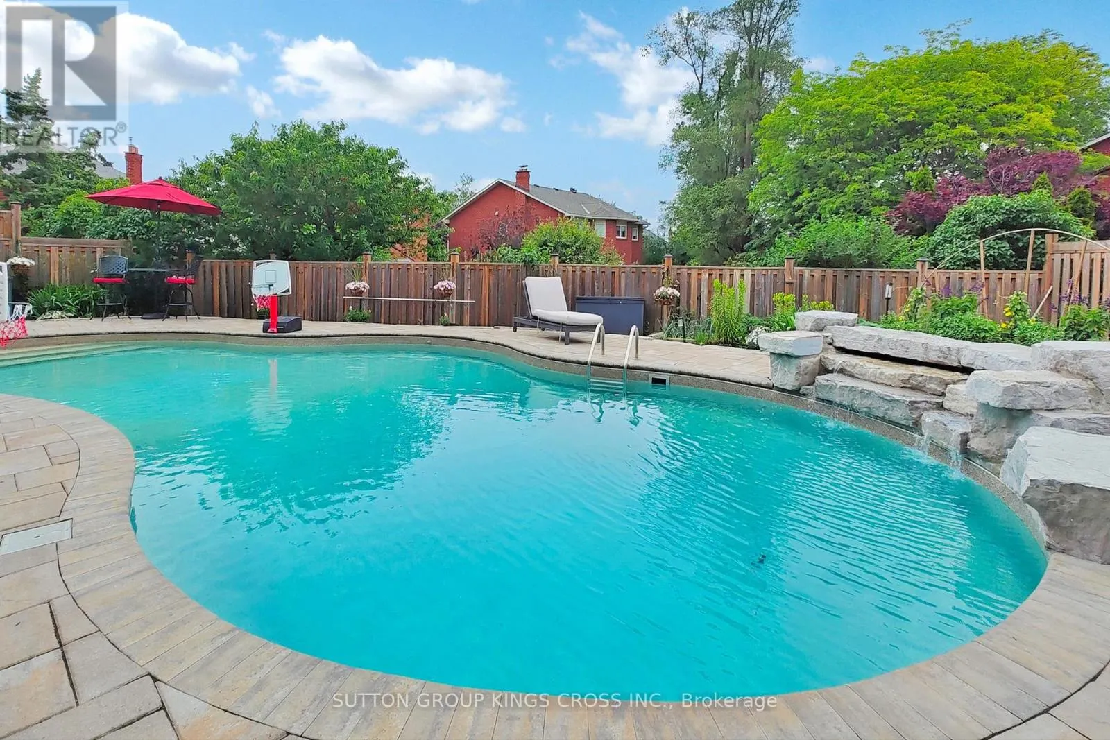 2730 HAMMOND ROAD