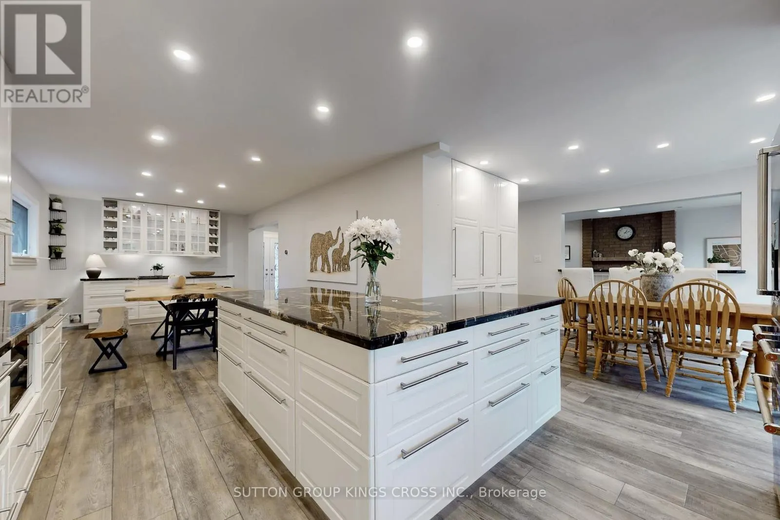 2730 HAMMOND ROAD