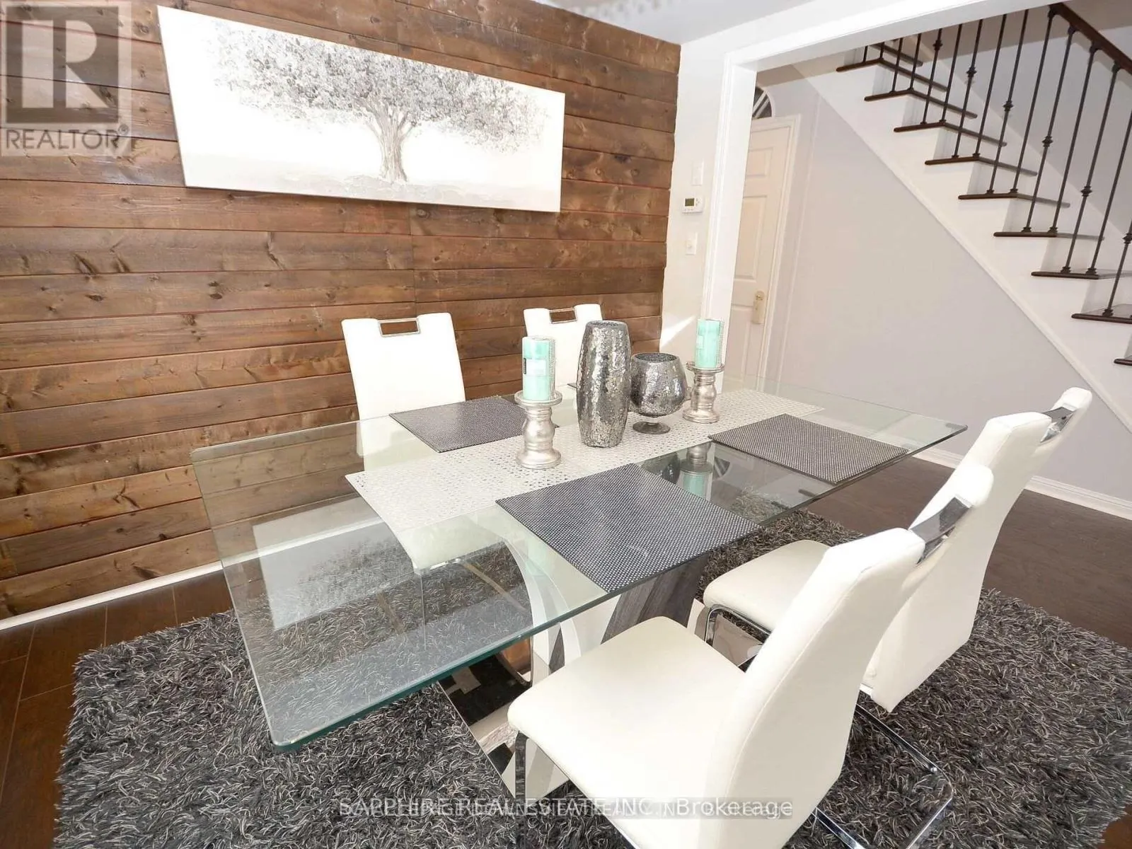 #UPPER - 759 HUTCHINSON AVENUE
