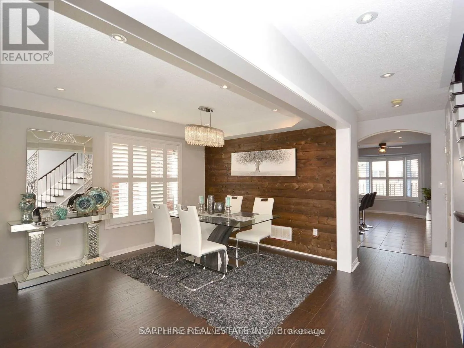 #UPPER - 759 HUTCHINSON AVENUE