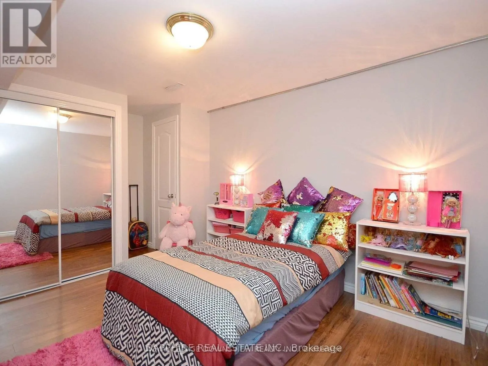 #UPPER - 759 HUTCHINSON AVENUE