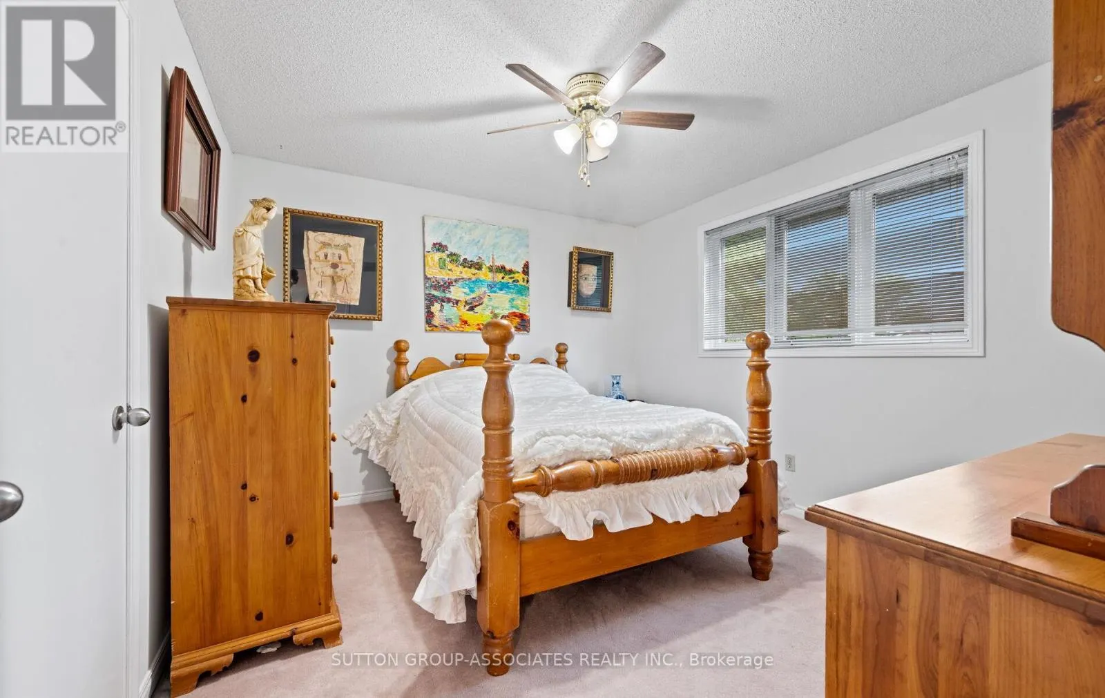 1252 GREENWOOD CRESCENT