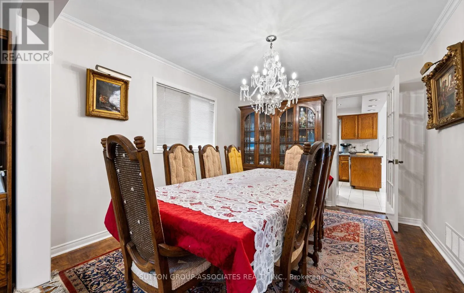 1252 GREENWOOD CRESCENT