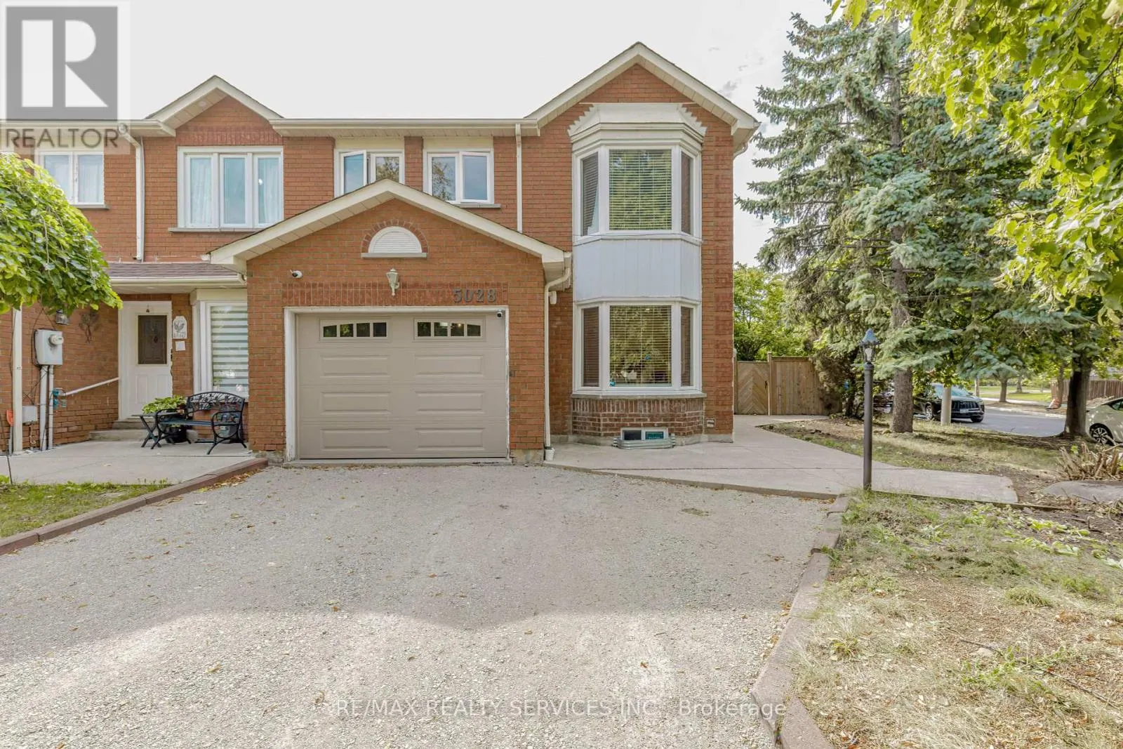 5028 NORTHERN LIGHTS CIRCLE