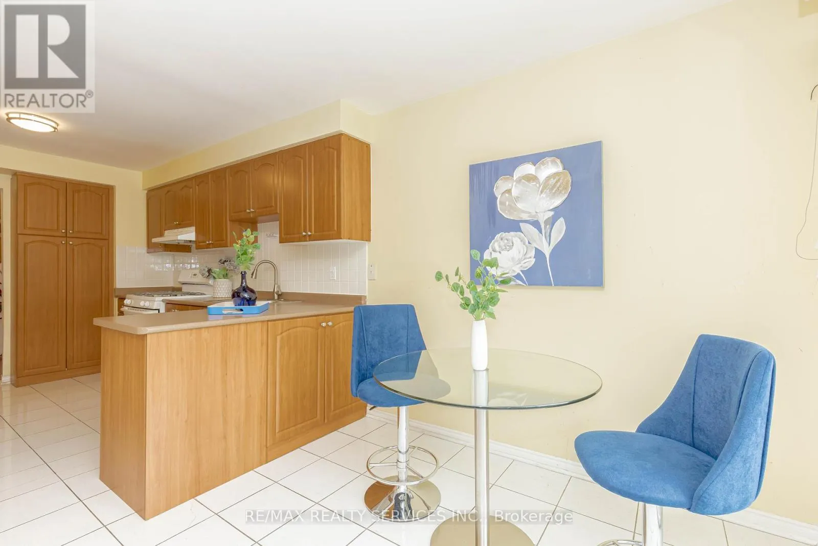 5028 NORTHERN LIGHTS CIRCLE