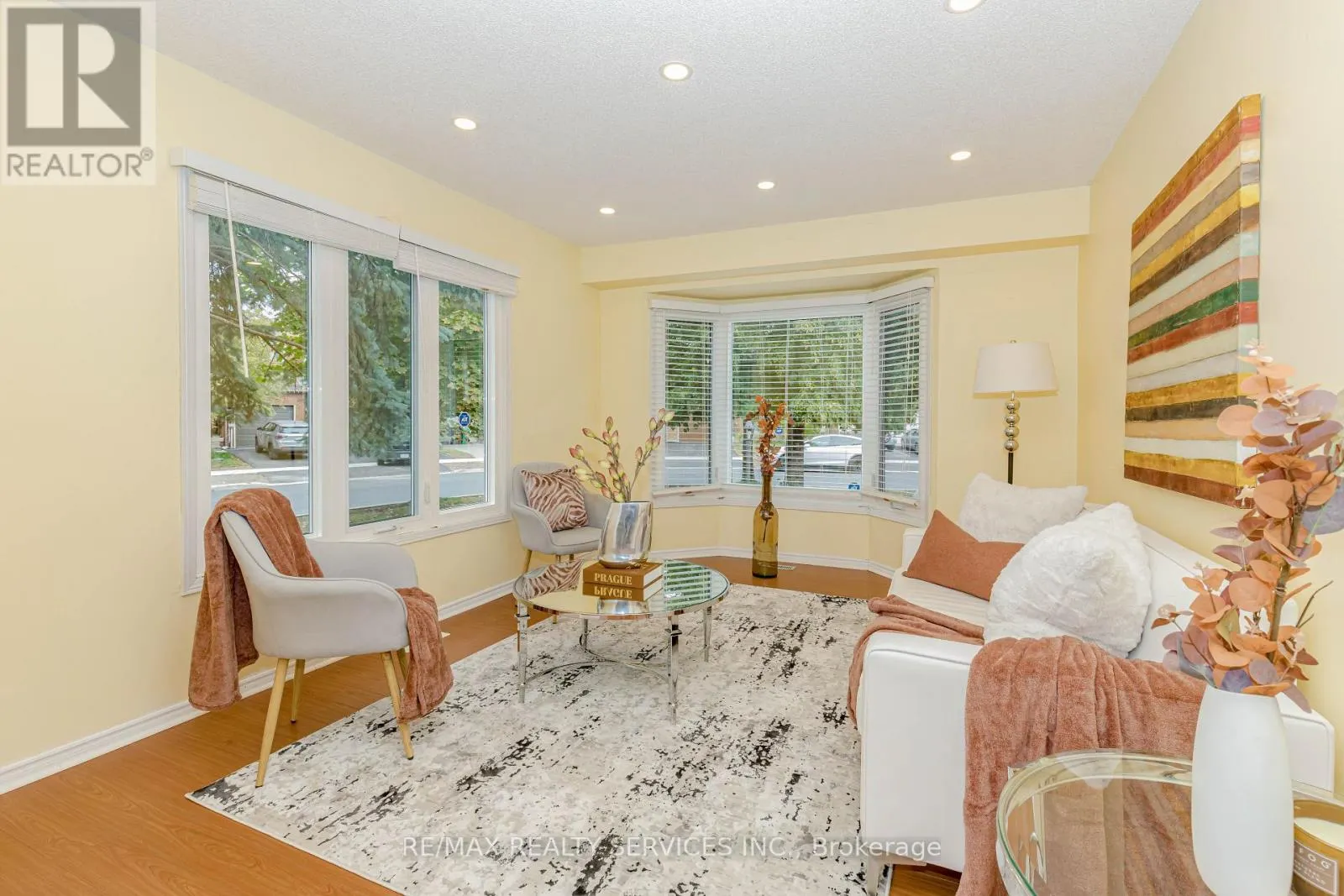 5028 NORTHERN LIGHTS CIRCLE