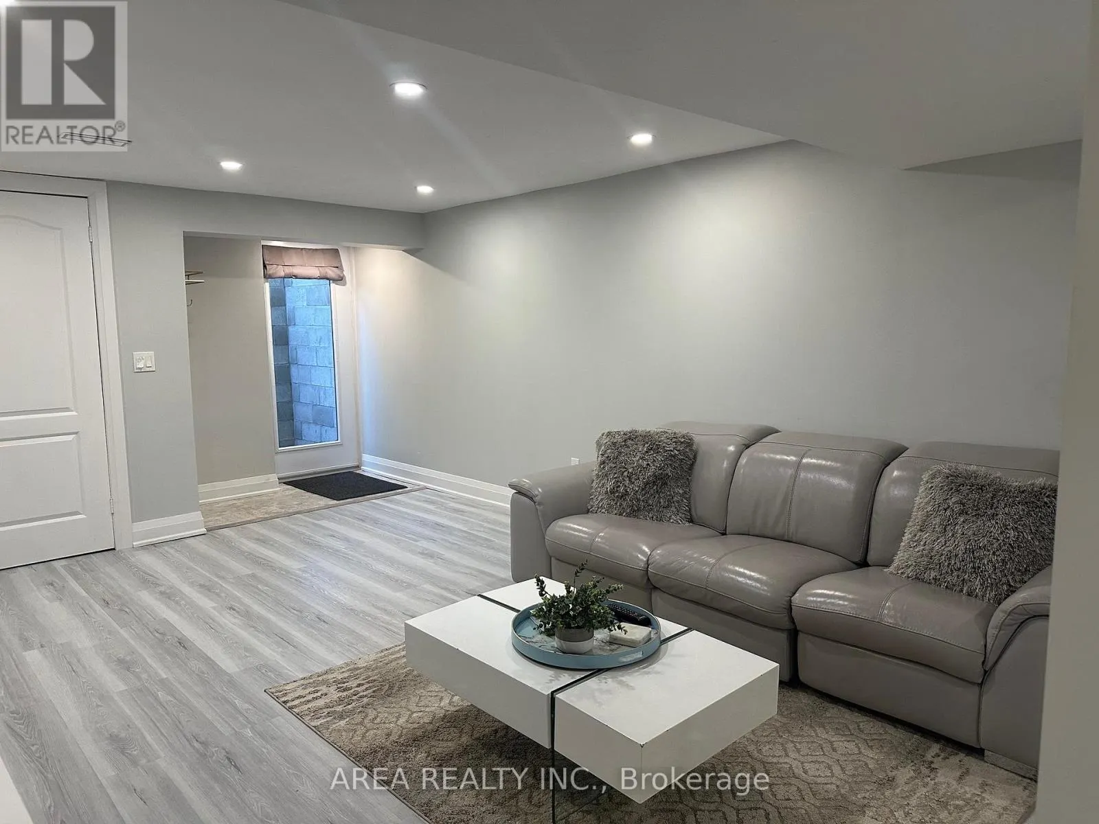 LOWER - 57 FARLEY CRESCENT