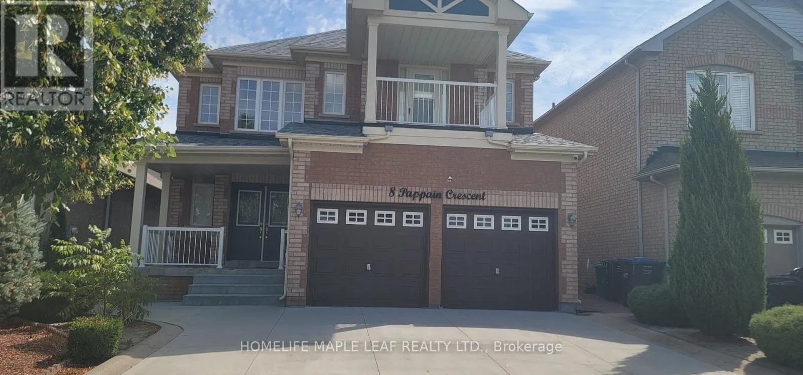 8 PAPPAIN CRESCENT