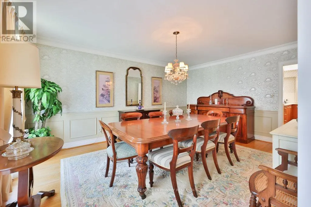 152 BRECKONDALE COURT