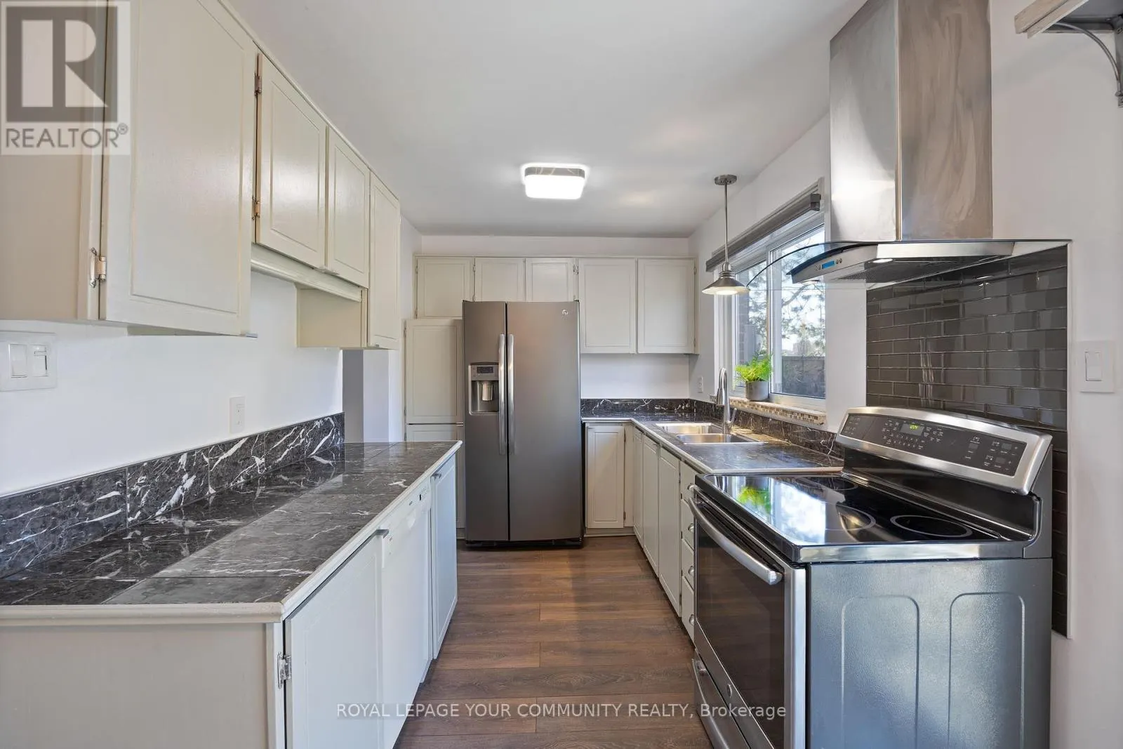 39 - 1020 CENTRAL PARK DRIVE
