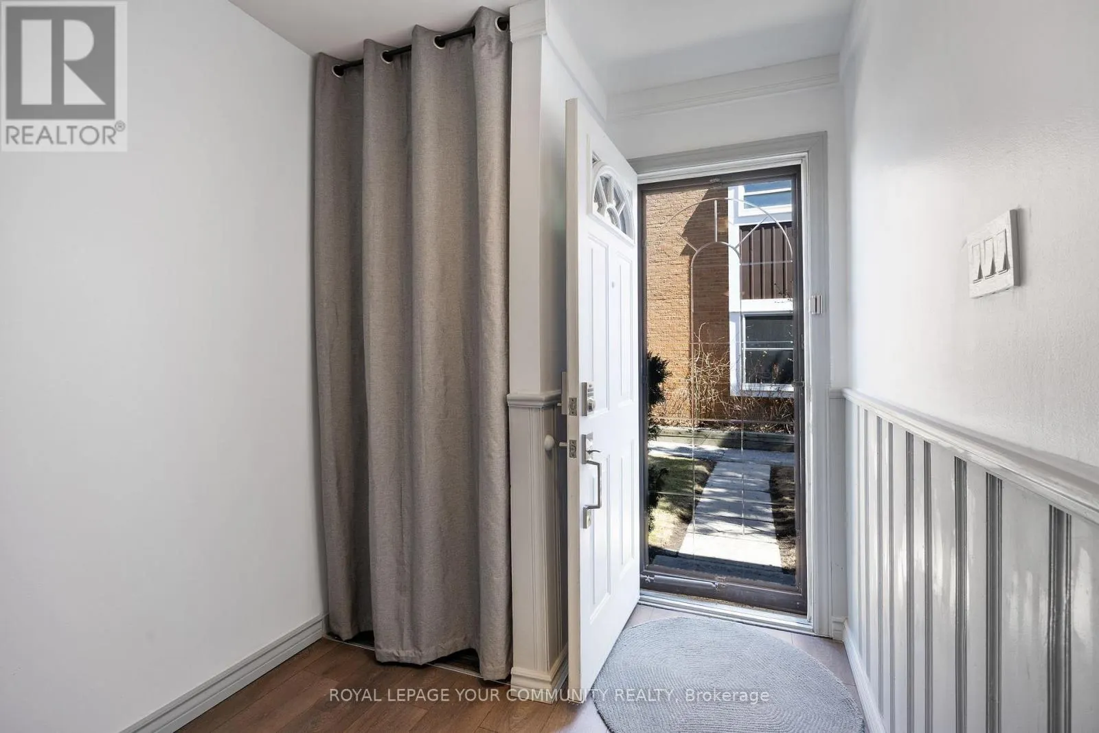 39 - 1020 CENTRAL PARK DRIVE