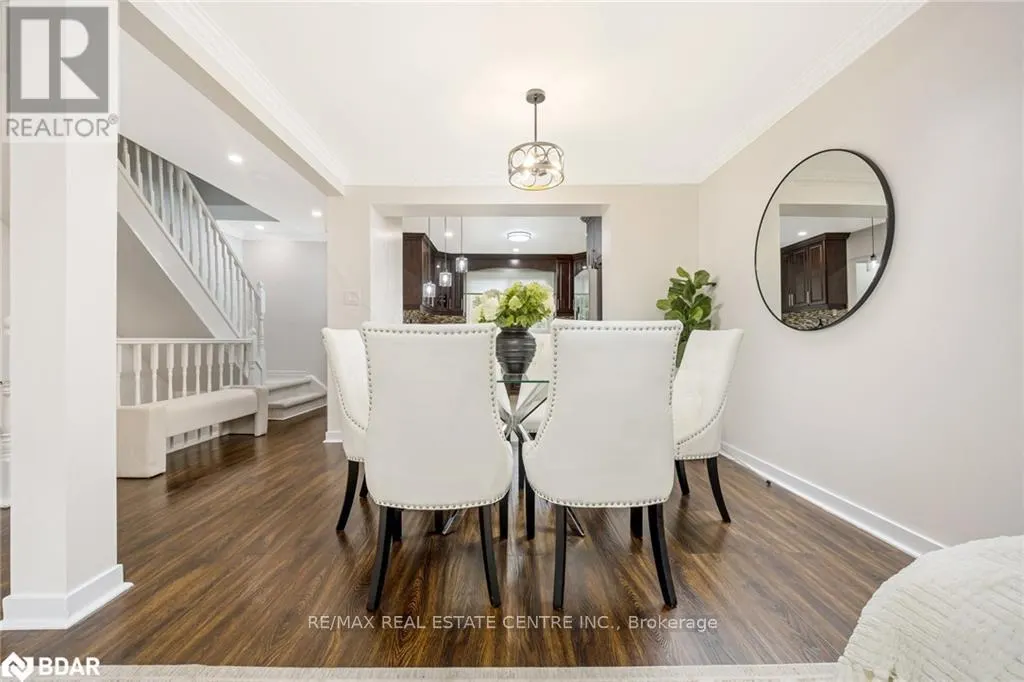 20 - 318 LAURIER AVENUE