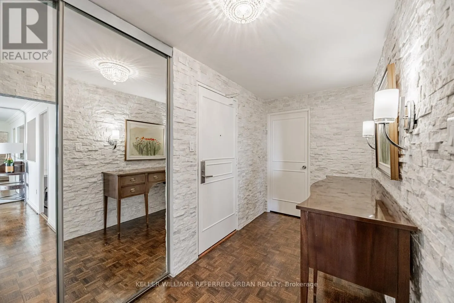 1409 - 1400 DIXIE ROAD