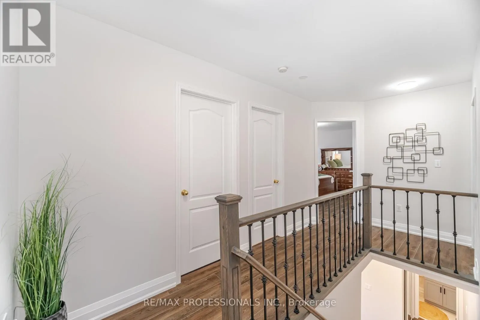 74 UPPER HIGLANDS DRIVE