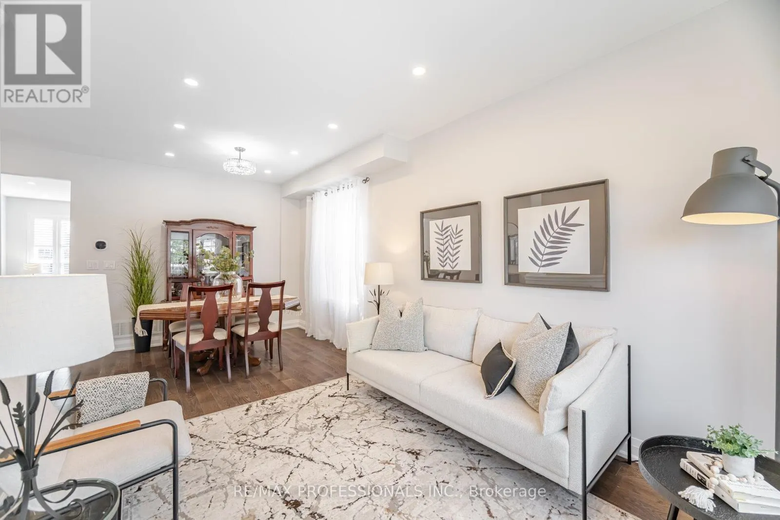 74 UPPER HIGLANDS DRIVE