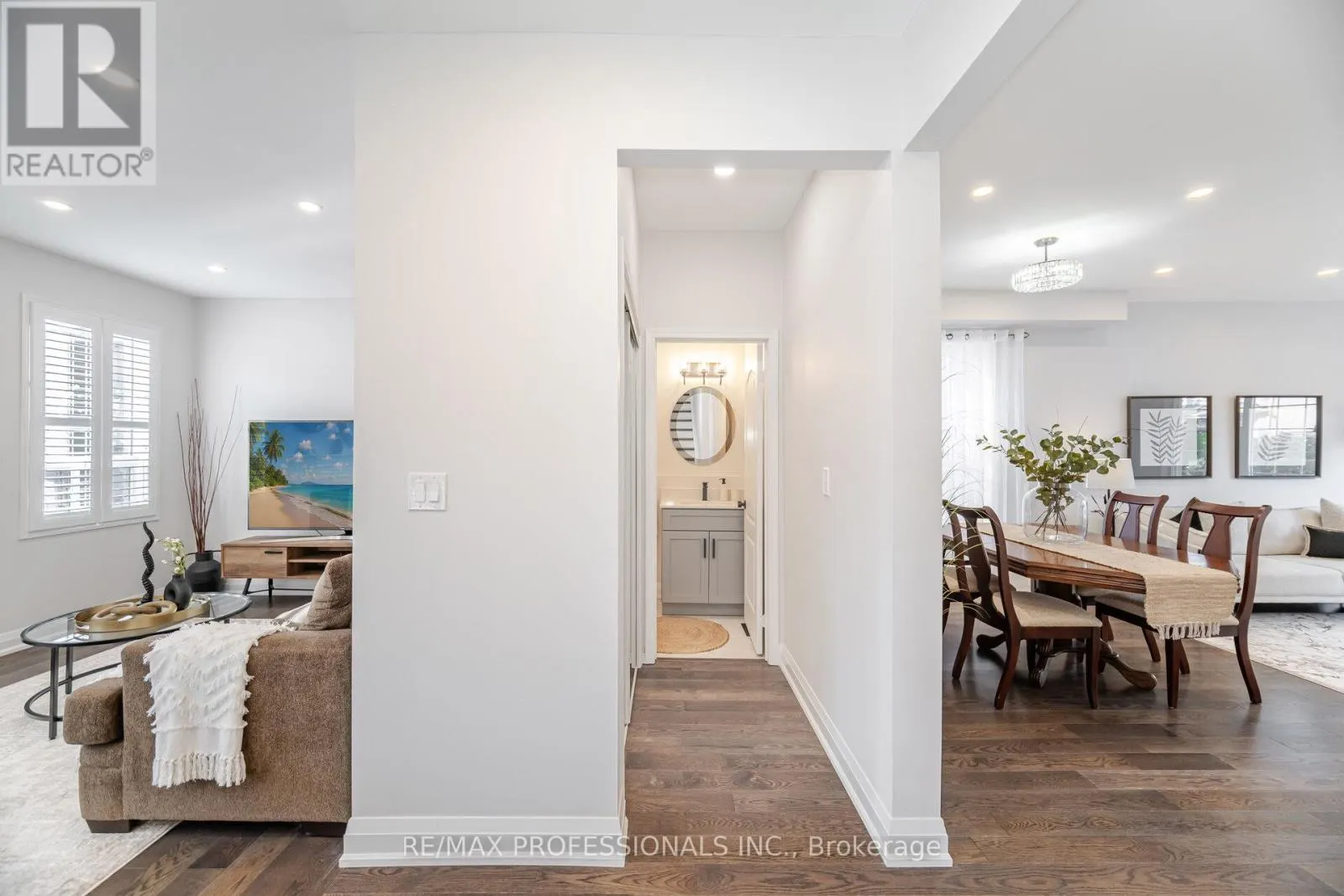 74 UPPER HIGLANDS DRIVE