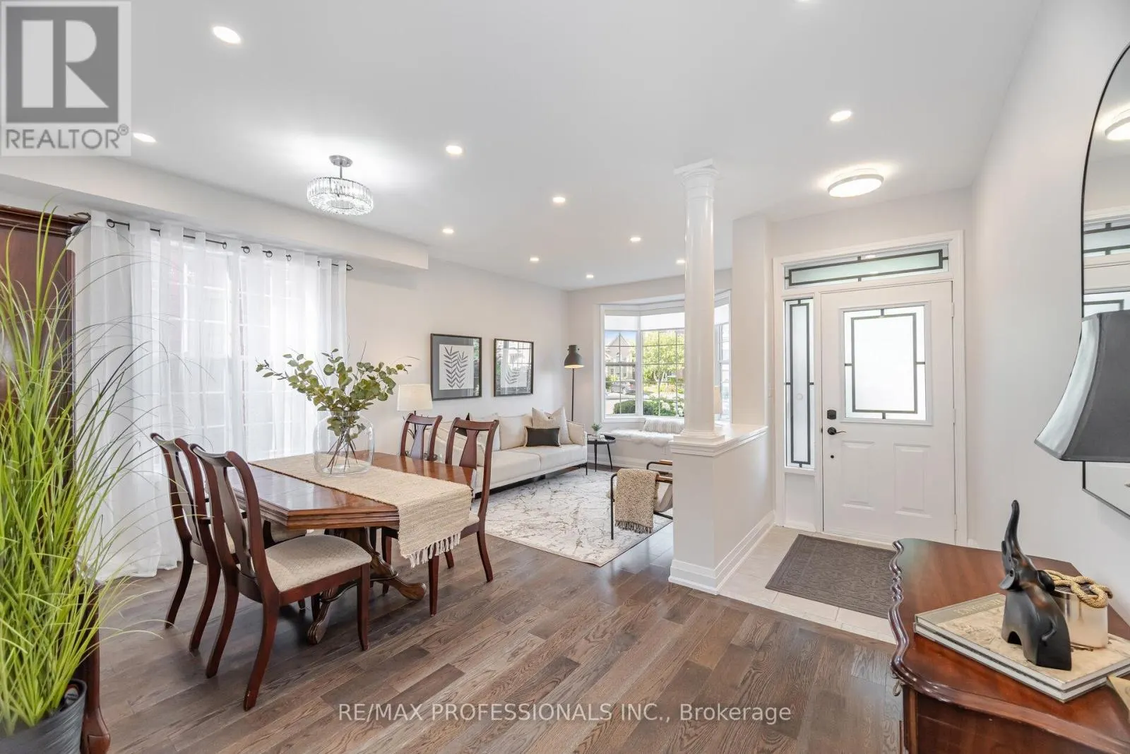 74 UPPER HIGLANDS DRIVE